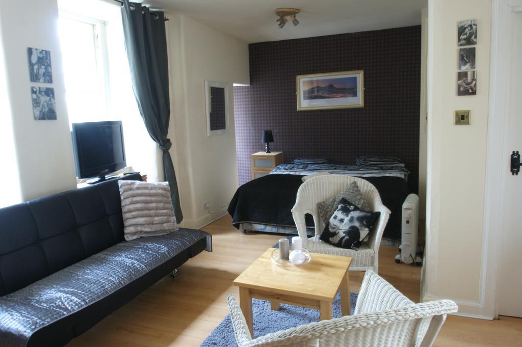 Royal Mile Group Apartments Edimburgo Habitación foto